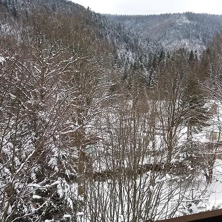 Chalet De Belle Hutte Domek alpejski *